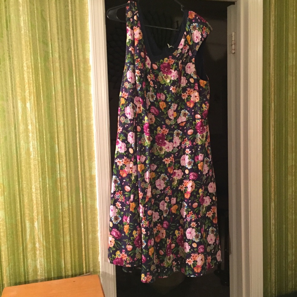 Floral dress